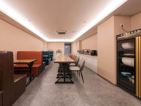 James Joyce Coffetel Beijing Tongzhou Zhangjiawan Universal Resort Hotel in Tianjin