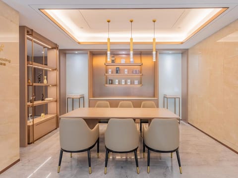 Lavande Hotel Beijing Fangshan Liangxiang University Town Suzhuang Subway Station Hotel in Beijing