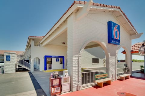Motel 6 Eloy, AZ - Casa Grande Hotel in Eloy