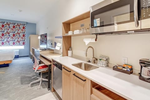 Home2 Suites by Hilton Crestview I-10 Hotel in Crestview