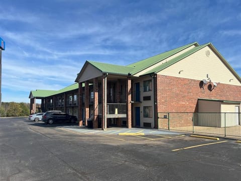 Motel 6 Ozark, AR Hotel in Arkansas