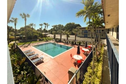 Motel 6 Riviera Beach, FL Hotel in Riviera Beach