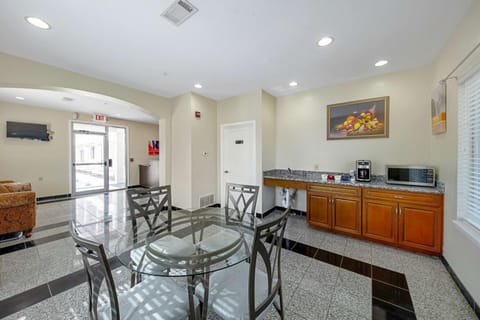 Motel 6 Rhome, TX Hotel in Fort Worth