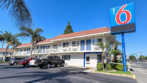 Motel 6 Denver, CO - Airport Hotel in Montbello