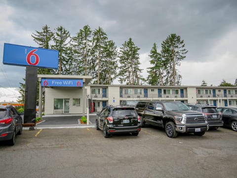 Motel 6 Tigard, OR - Portland Southwest Hotel in Tigard
