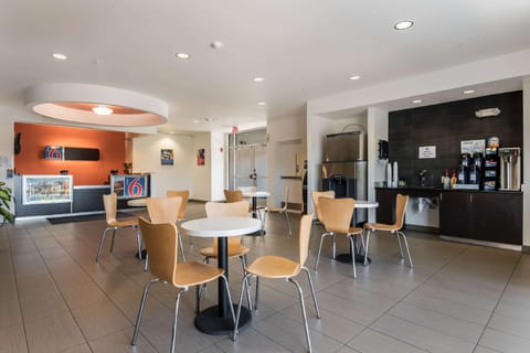 Motel 6 Wilkes Barre, PA - Arena Hotel in Wilkes-Barre