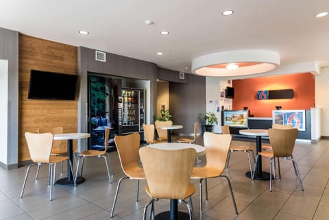 Motel 6 Wilkes Barre, PA - Arena Hotel in Wilkes-Barre