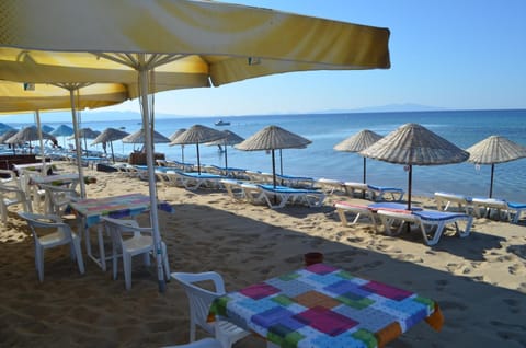 Megas Hotel Hotel in İzmir Province