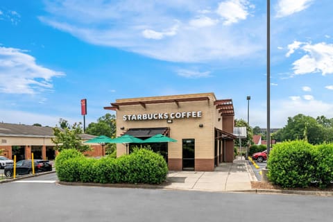 Econo Lodge Hickory Hotel in Hickory