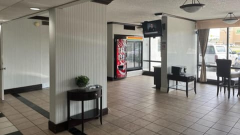 Motel 6 Baton Rouge, LA - East - I-12 Hotel in Baton Rouge