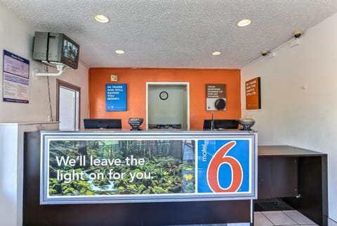 Motel 6 Pleasanton, CA Hotel in Pleasanton