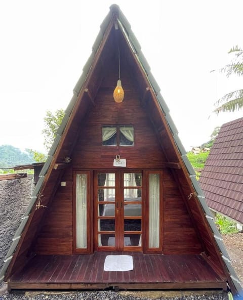 Medukuh Point Hill Hotel in Sidemen