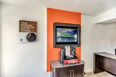 Motel 6 Stockton, CA - North Hotel in Stockton