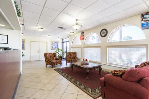 Motel 6 Spring Hill, FL - Weeki Wachee Hotel in Weeki Wachee