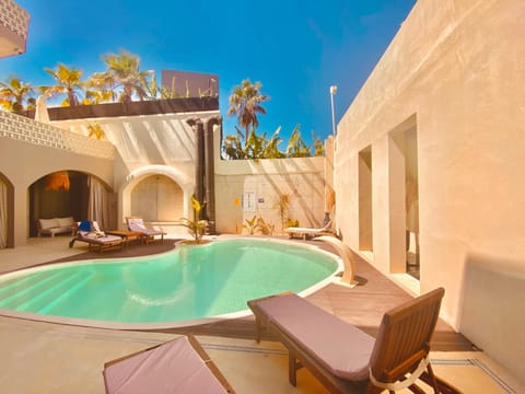 No.908 Sunset Bar Hotel in Cesme