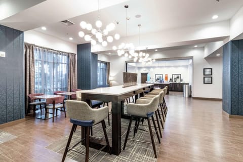 Hampton Inn Locust Grove Hotel in Locust Grove