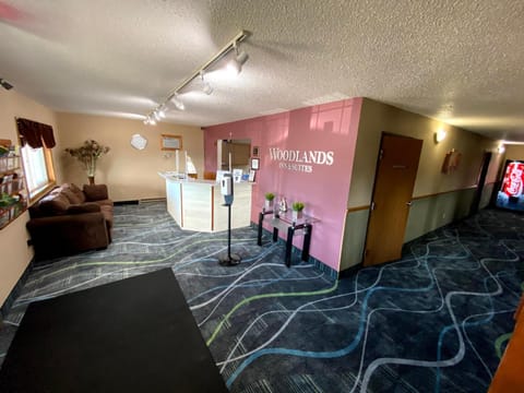 Woodland Inn & Suites Motel in Wisconsin