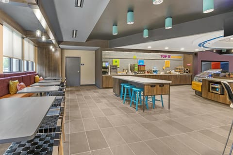 Tru  by Hilton Goodlettsville Nashville Hotel in Goodlettsville