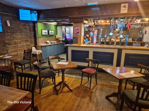 OYO The Old Victoria Hotel in Penrith