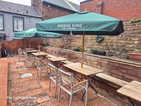 OYO The Old Victoria Hotel in Penrith