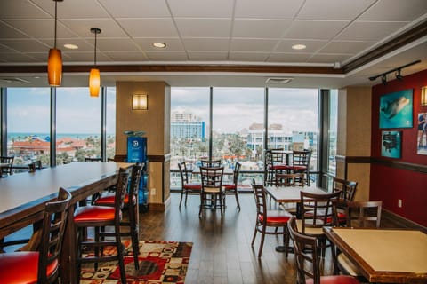 Pier House 60 Clearwater Beach Marina Hotel Hotel in Clearwater Beach