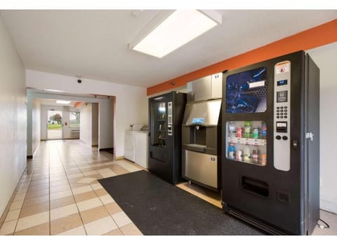 Motel 6 San Francisco, CA – Lombard Street Hotel in San Francisco