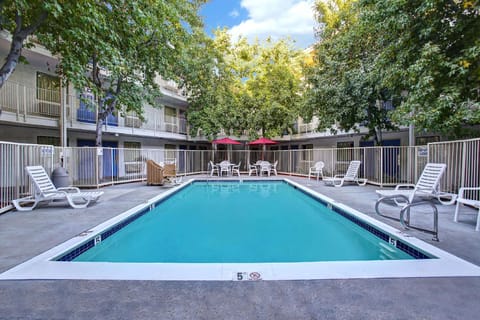 Motel 6 Sunnyvale, CA - North Hotel in Sunnyvale