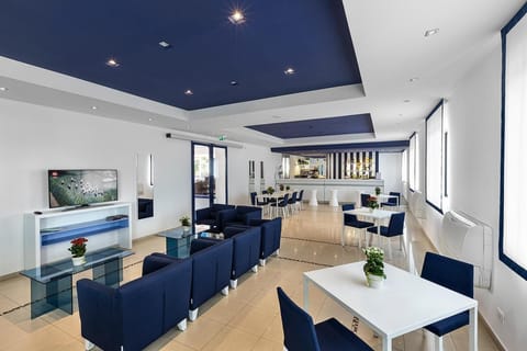 Ticho's Greenblu Hotel Hotel in Province of Taranto