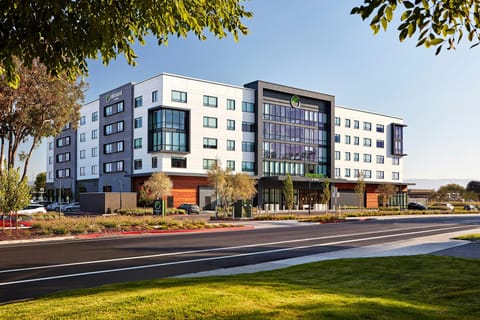 Element Santa Clara Hotel in Santa Clara