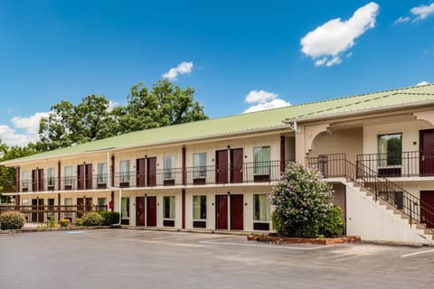 Red Roof Inn Monteagle - I-24 Hotel in Monteagle