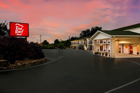 Red Roof Inn Monteagle - I-24 Hotel in Monteagle
