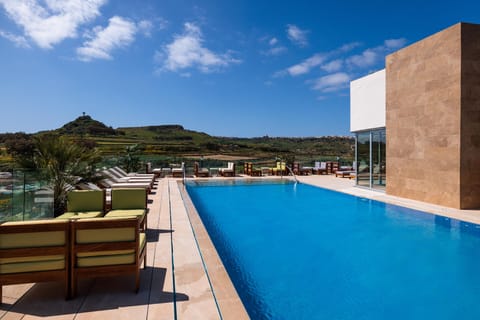 Reef Hotel & Spa Hotel in Malta
