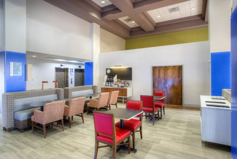 Holiday Inn Express Hotel & Suites Tempe Hotel By IHG Hotel in Tempe