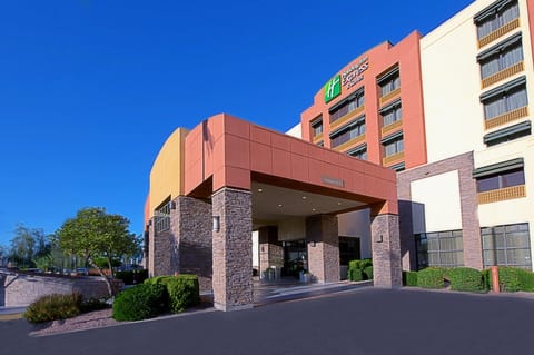 Holiday Inn Express Hotel & Suites Tempe Hotel By IHG Hotel in Tempe