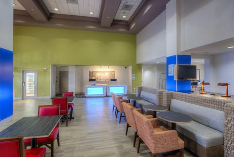 Holiday Inn Express Hotel & Suites Tempe Hotel By IHG Hotel in Tempe
