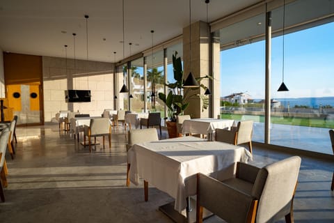 ON'LIVE HOTEL Hotel in Cesme