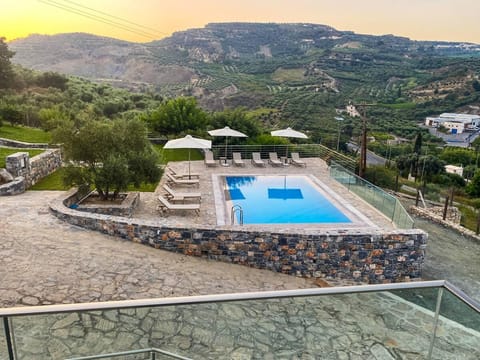 ReCrete - Retreat in Crete Resort in Crete