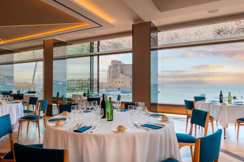 Hotel Royal Continental Hotel in Naples