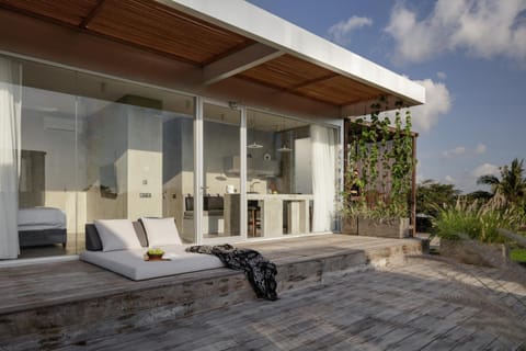 Unit Space Village Hotel in Kediri