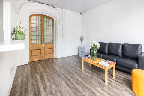 OYO A Better Night Hotel - Manchester Salford Hotel in Salford