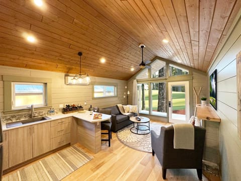 Crown Isle Resort and Golf Community Resort in Courtenay