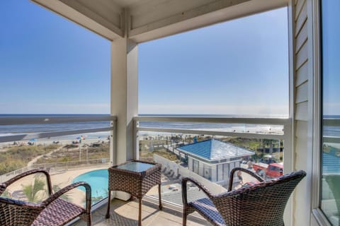 A Place at the Beach - Windy Hill Hotel in North Myrtle Beach