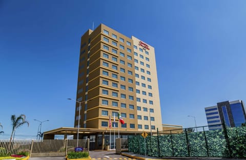 Hampton Inn & Suites by Hilton Puebla Hotel in Puebla