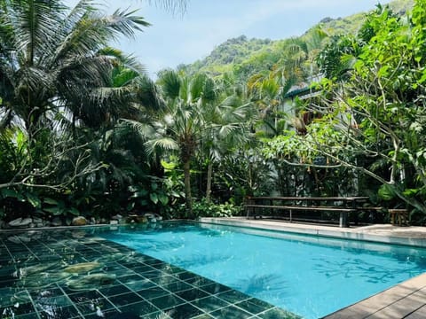 Swimming pool