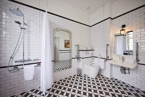 Titanic Hotel Belfast Hotel in Belfast