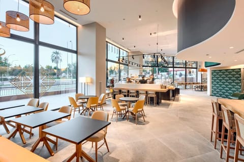 Bar/lounge