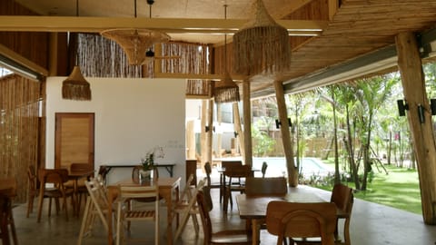 The TALAY Hotel in Khok Kloi