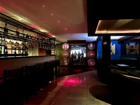 Bar/lounge