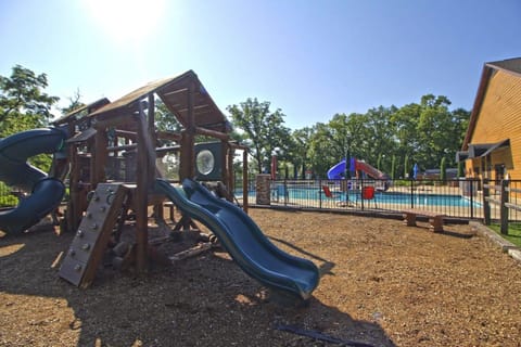 Crowne View Lodges Hotel in Indian Point