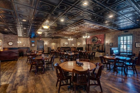 Holiday Inn Spearfish-Convention Center By IHG Hotel in Spearfish